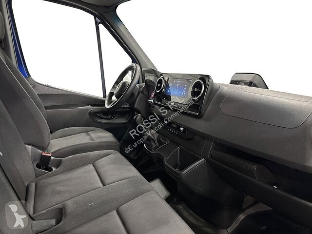 Véhicule utilitaire Mercedes SPRINTER - 311 CDI...