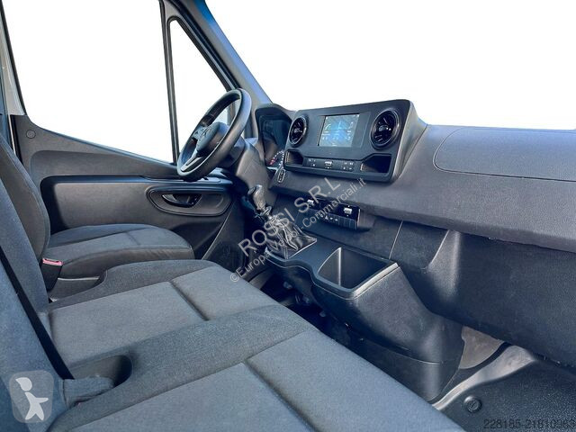 Véhicule utilitaire Mercedes III - sprinter 311...