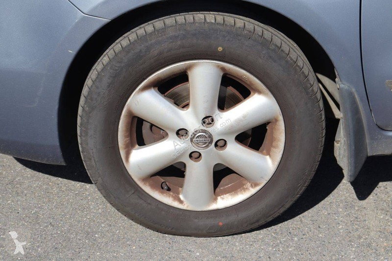 Furgoneta Nissan