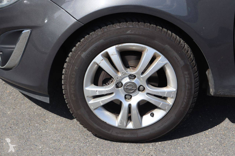 Véhicule utilitaire Opel
