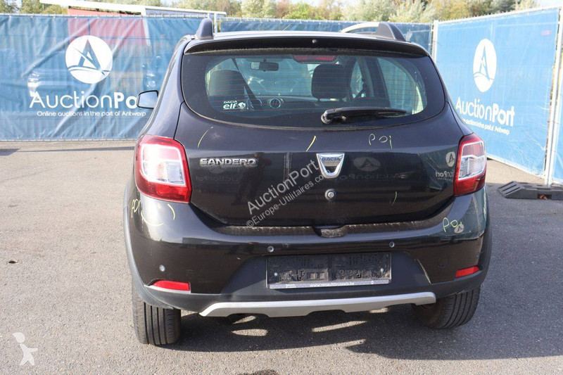 Véhicule utilitaire Dacia