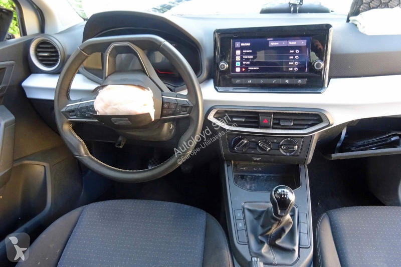 Véhicule utilitaire Seat IBIZA 1,0 ECOTSI 95
