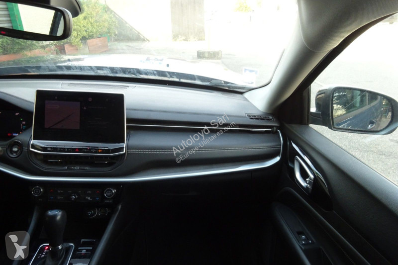 Véhicule utilitaire Jeep COMPASS 1,3 I 130 BVA...