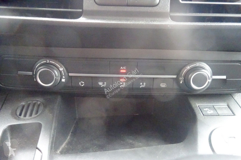 Véhicule utilitaire Peugeot PARTNER 1,5 HDI 100