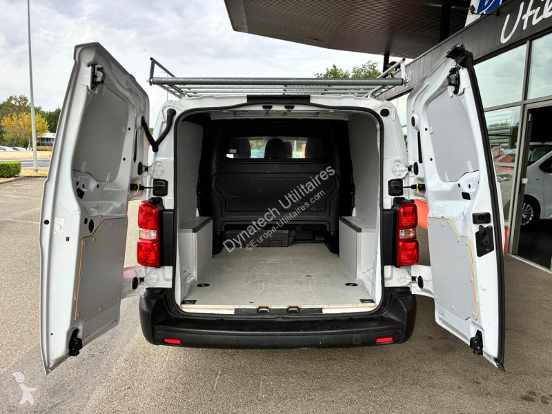Véhicule utilitaire Citroën 2.0 BLUEHDI 145CH
