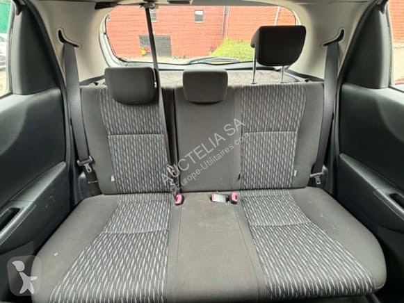 Véhicule utilitaire Toyota