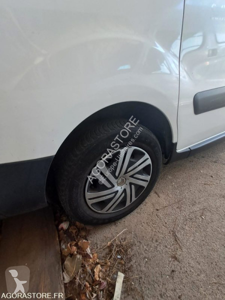 Véhicule utilitaire Citroën BERLINGO