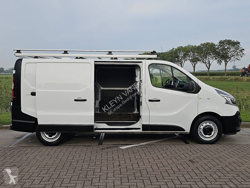 Лекотоварен автомобил Renault 2.0 DCI L2...
