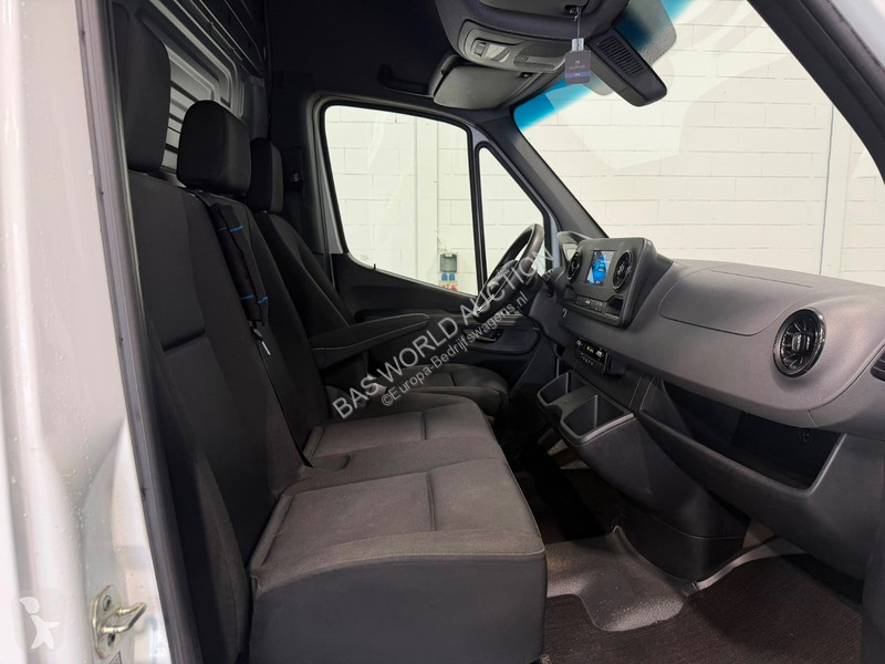 Véhicule utilitaire Mercedes 316 2.2 CDI L2H2...