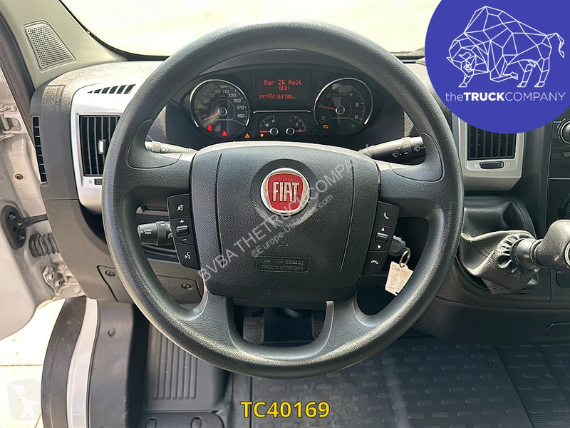Bedrijfswagen Fiat 160cv caisse hayon