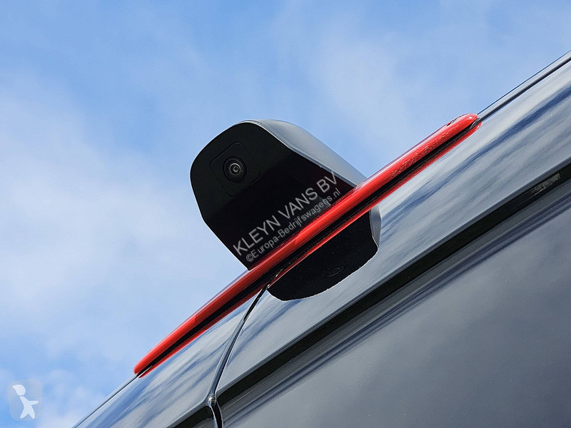 Véhicule utilitaire Mercedes 317 L2H2 Mbux Navi AC