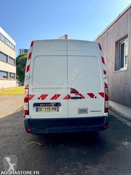 Véhicule utilitaire Renault MASTER