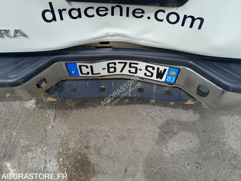 Véhicule utilitaire Nissan NAVARA