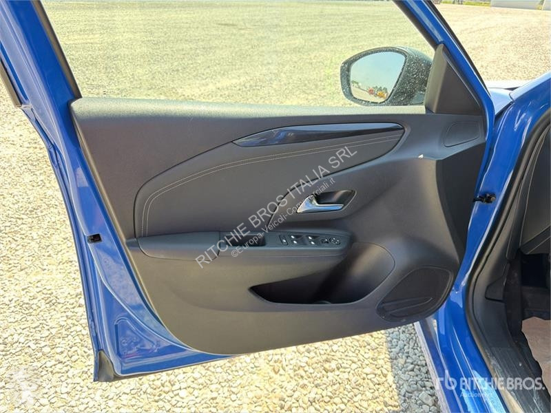 Furgoneta Opel 1.2