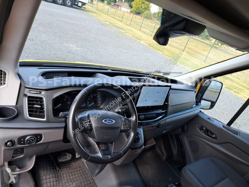 Лекотоварен автомобил Ford Kasten E 390 L3...