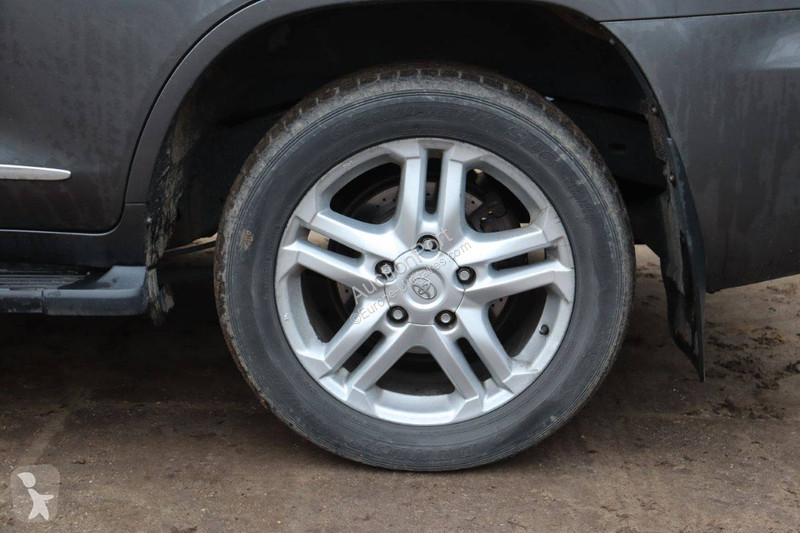 Furgoneta Toyota LANDCRUISER (200 SERIES)
