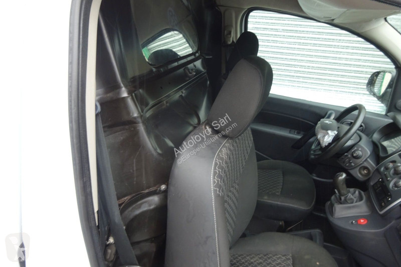 Véhicule utilitaire Renault KANGOO 1,5 DCI 90