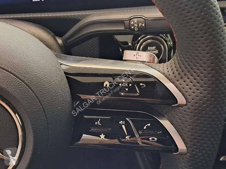 Furgoneta Mercedes