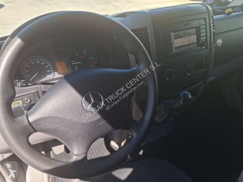 Furgoneta Mercedes