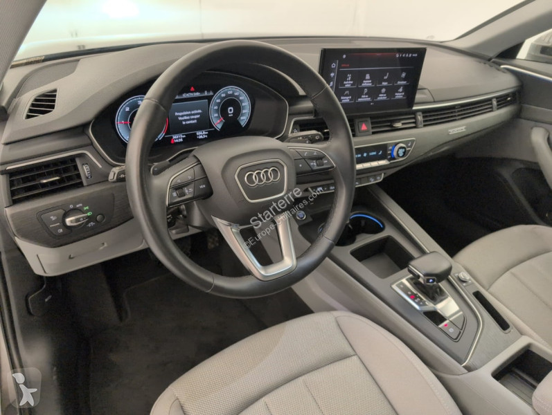 Véhicule utilitaire Audi A4