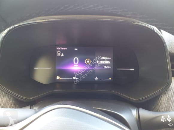 Комерційні автомобілі Renault CLIO