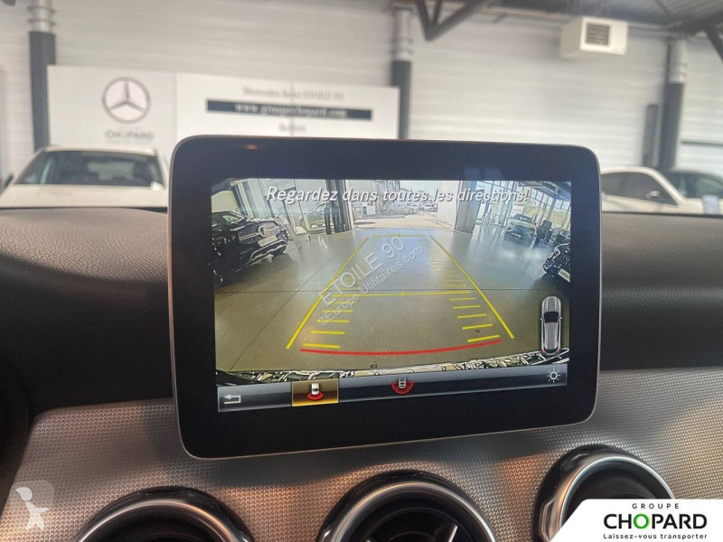 Лекотоварен автомобил Mercedes GLA 200 d 7-G...