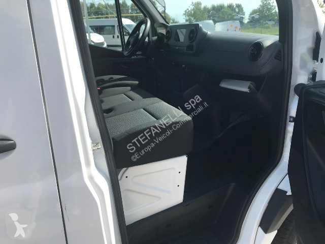 Комерційні автомобілі Mercedes Sprinter 315 2.0...
