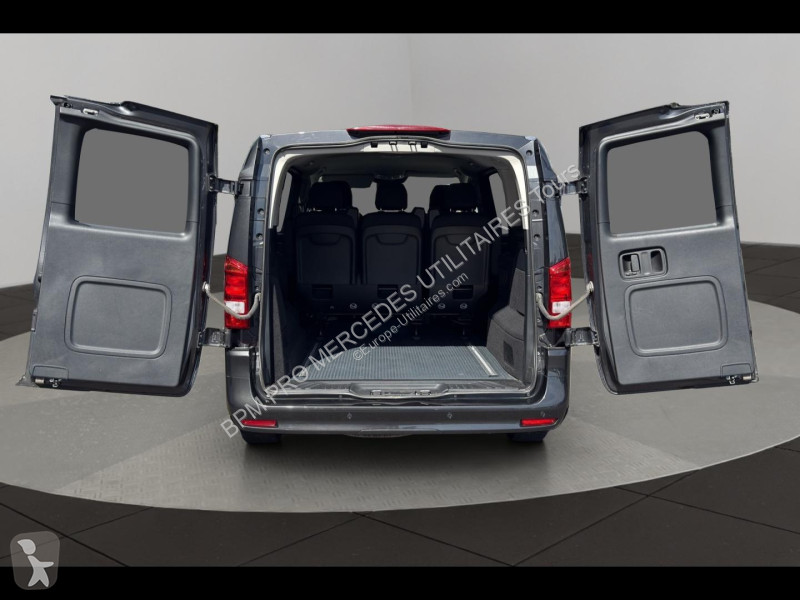 Комерційні автомобілі Mercedes Fg 119 CDI Mixto...