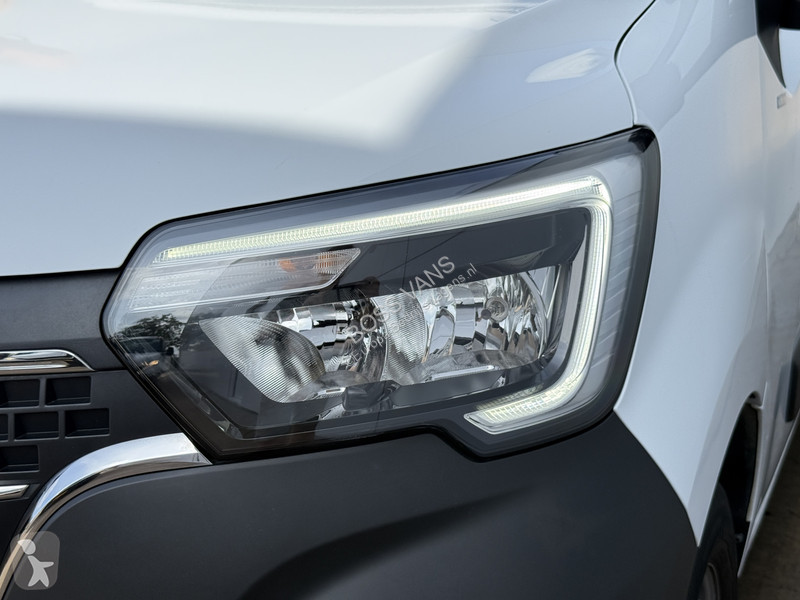 Лекотоварен автомобил Renault Plancher T35 2.0...