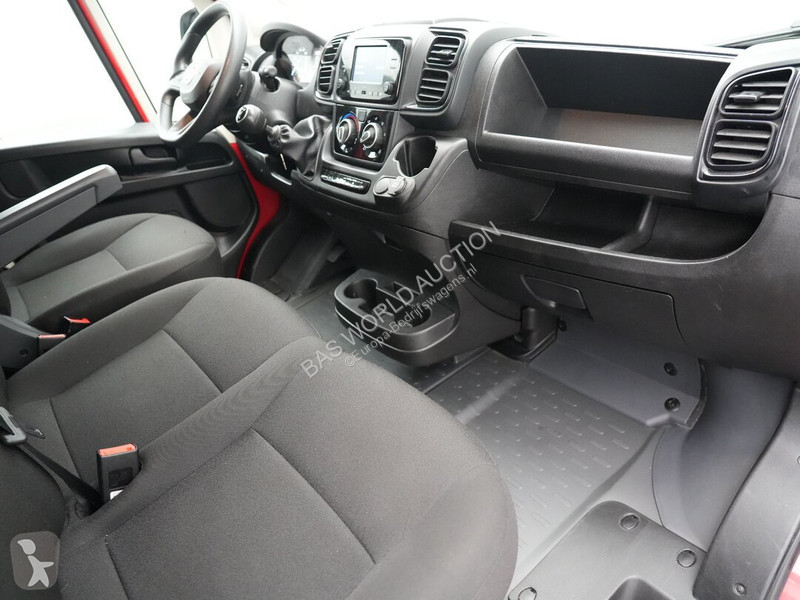Furgoneta Fiat 140pk
