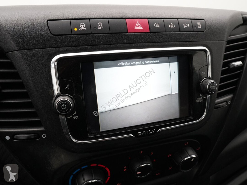 Furgoneta Iveco 35C16