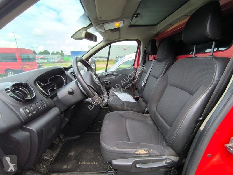 Лекотоварен автомобил Opel 120PK