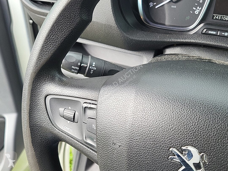 Furgoneta Peugeot 120pk