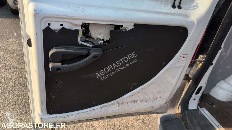 Лекотоварен автомобил Fiat DOBLO