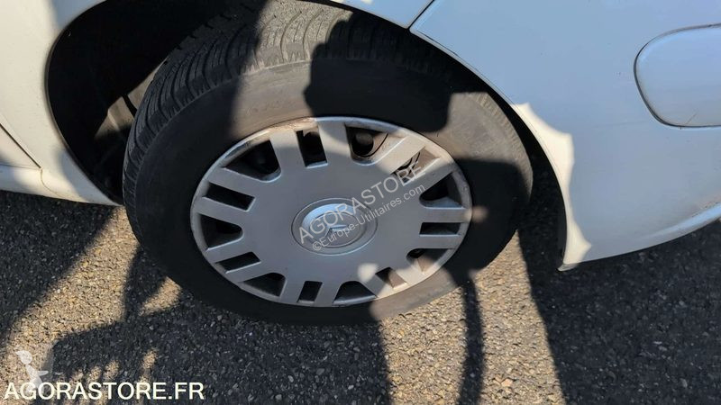 Лекотоварен автомобил Citroën C3