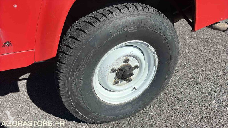 Furgoneta Land Rover DEFENDER