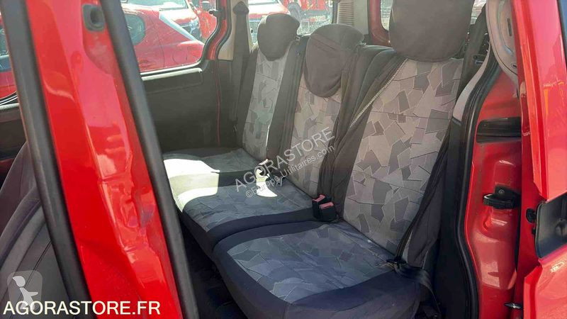Лекотоварен автомобил Citroën BERLINGO