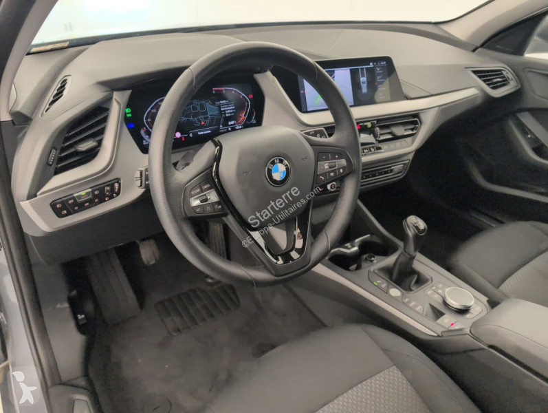 Véhicule utilitaire BMW  Serie 1 F40