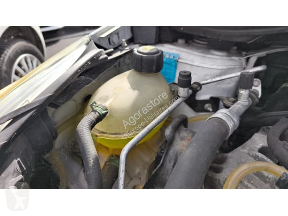 Лекотоварен автомобил Renault CLIO