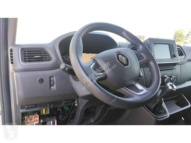 Лекотоварен автомобил Renault MASTER