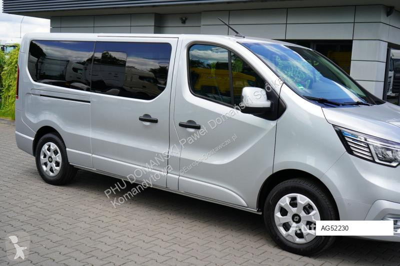 Furgoneta Renault TRAFIC / 9 OSOBOWY / LONG /...