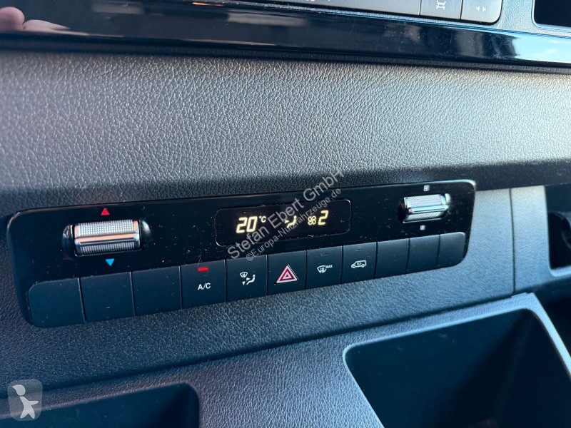 Лекотоварен автомобил Mercedes 317 CDI 9G 3665...