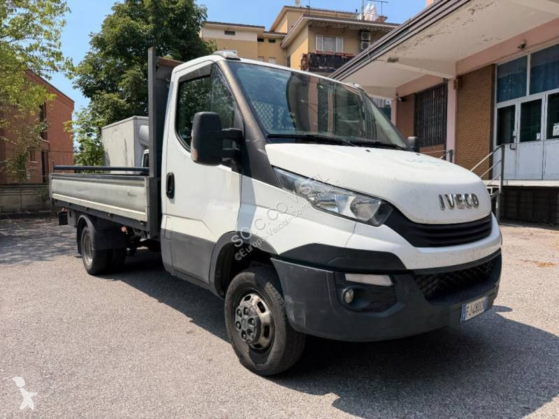 Furgoneta Iveco 35C12