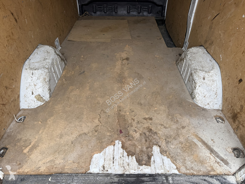 Bedrijfswagen Mercedes 314 2.2 140PK Automaat...