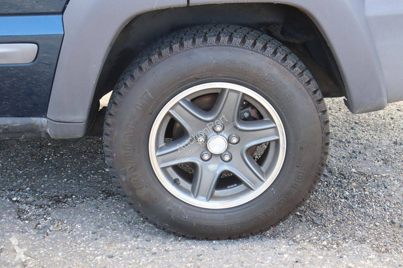 Furgoneta Jeep  LIBERTY SPORT