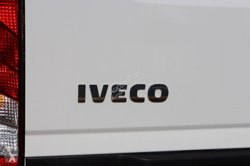 Iveco  35C14 van