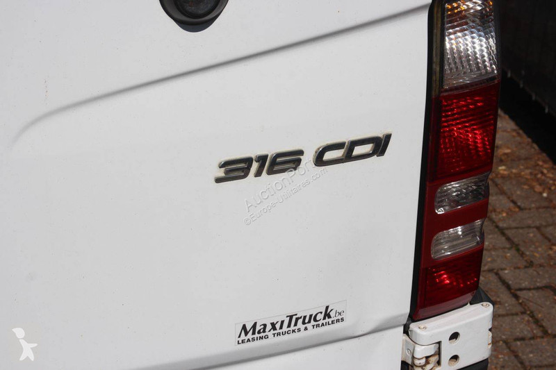 Mercedes 316 CDI van