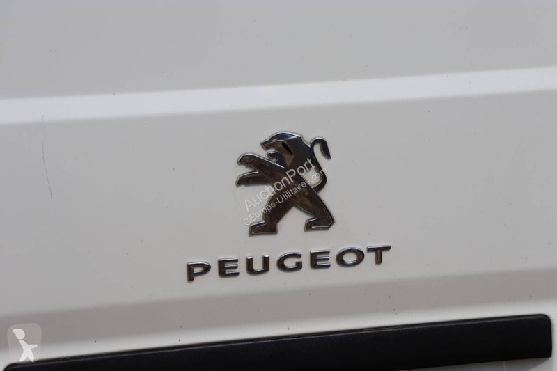 Peugeot  van