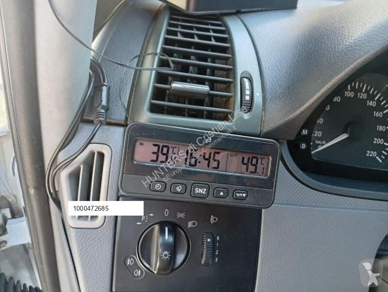 Коммерческий автомобиль Mercedes