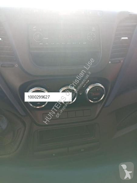 Коммерческий автомобиль Iveco